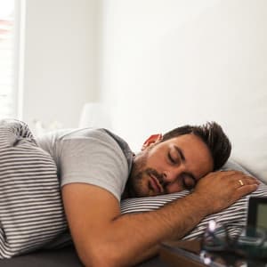 Dreamy Soundscape for Deep Sleep and Relaxation - Quiet Day Music