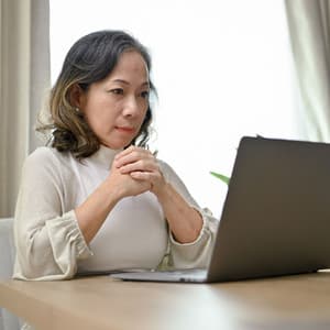 Piano Waves of Centering: Meditative Tunes for Heightened Focus - Piano Radiance