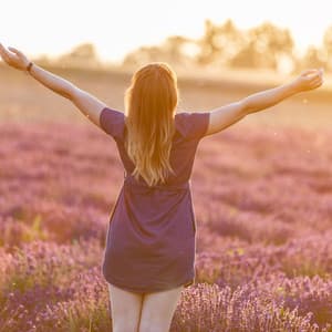 Sunset Embrace: Jazz Melodies Unwind - Jazz for A Rainy Day