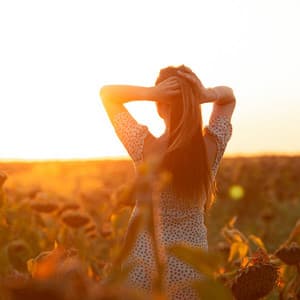 Dreamy Lofi Beats for Artistic Inspiration - O N L Y Lofi