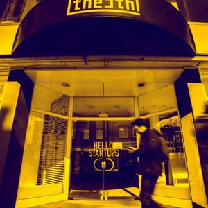 Dashing Backdrop for Co Working Spaces - Calm Work from Home