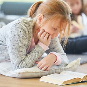 Mellow Fireside: Strings' Chill Melodies for Deep Concentration - Fire Place Sounds