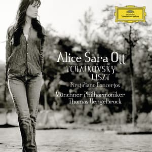 Tchaikovsky / Liszt: First Piano Concertos - Alice Sara Ott