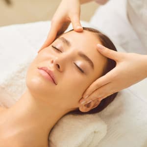 Soothing Moods: Binaural Harmony for Relaxing Massage - Spa Relaxation