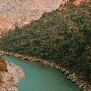 Yoga by the Water: Chill Music Water's Flow - Achieve Inner Harmony