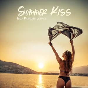 Summer Kiss: Ibiza Paradise Lounge, Chill Deep House Mix 2024, Electro Private Room - Ibiza Chill Lounge