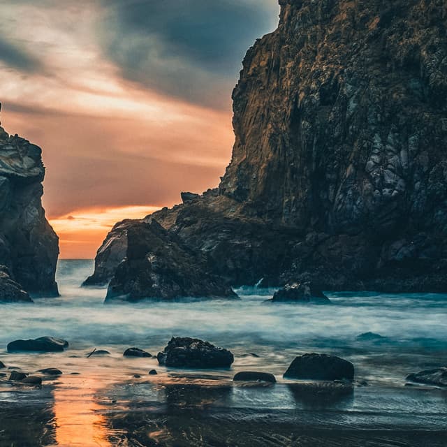 50 Beachfront Melodies: Driftwood Dreams by Water - Sea Waves Sounds