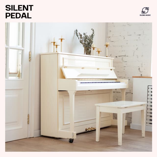 Silent Pedal: Piano Sleep Music - Relaxing Piano