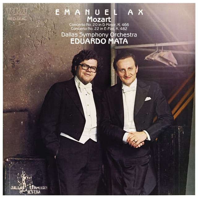 Mozart: Piano Concertos Nos. 20 & 22 - Wolfgang Amadeus Mozart