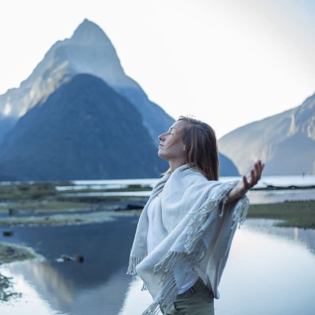 Serene Escapes: Lofi Relaxation Soundscapes - Soul Healer