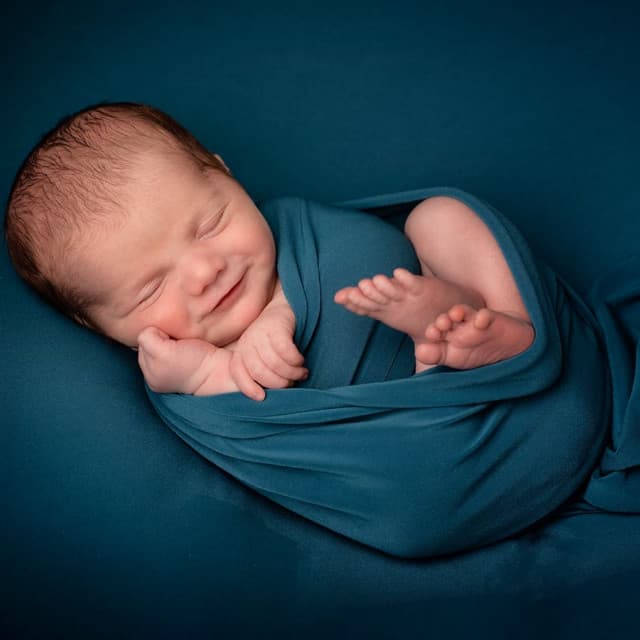 Sweet Melodies: Piano Tunes for Baby's Dreams - Baby Sweet Dreams