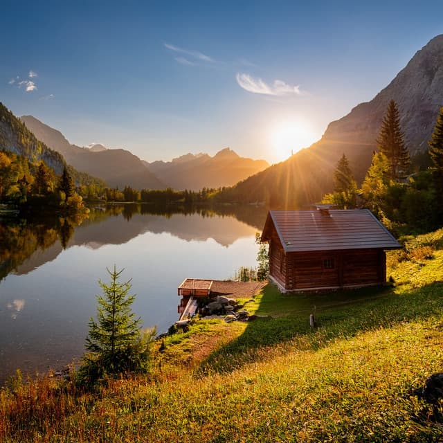 Symphonic Stillness: A New Age Soundscape - Bertie Lambert